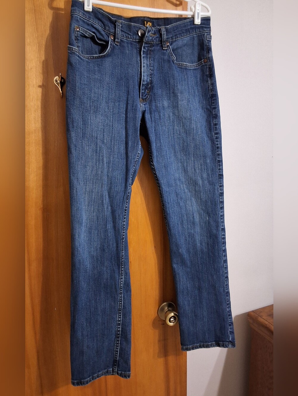 Lee Men’s, 32x32 Straight Jeans in Blue Denim